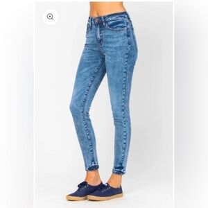 Judy Blue Acid Wash Skinny Jeans Size 26